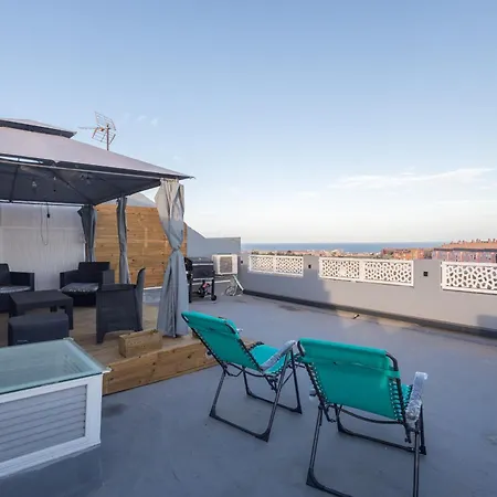 2br Rooftop Penthouse *