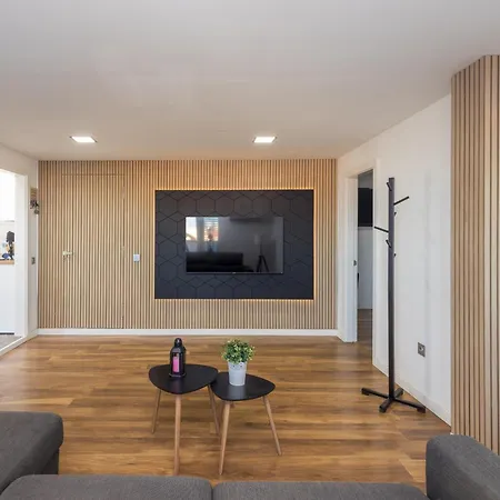 2br Rooftop Penthouse * Telde